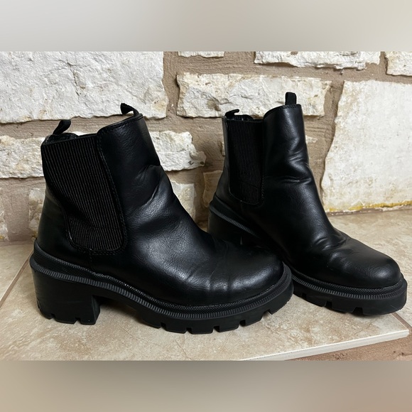 Target boots - Picture 4 of 6